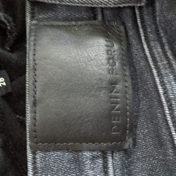 DENIM FORUM The Lola High Rise Skinny Crop 26L Size 28 - Picture 15 of 16